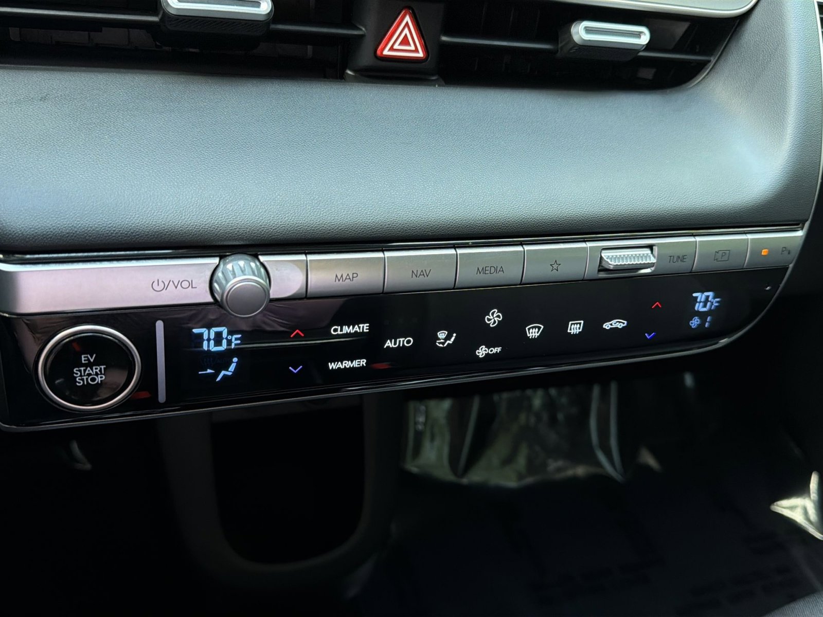 Certified 2024 Hyundai Ioniq 5 SEL RWD image 21