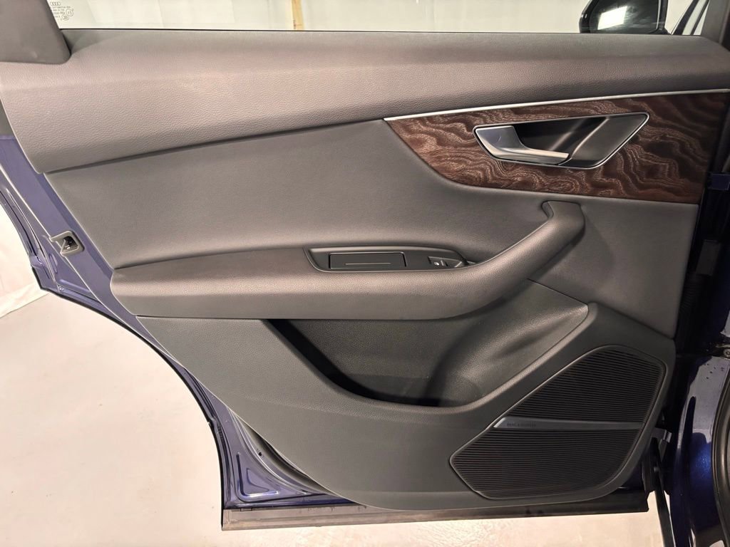 Used 2021 Audi Q7 2.0T Premium Plus image 22