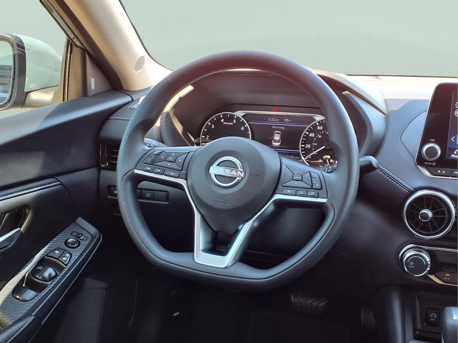 Used 2025 Nissan Sentra SV FWD image 14