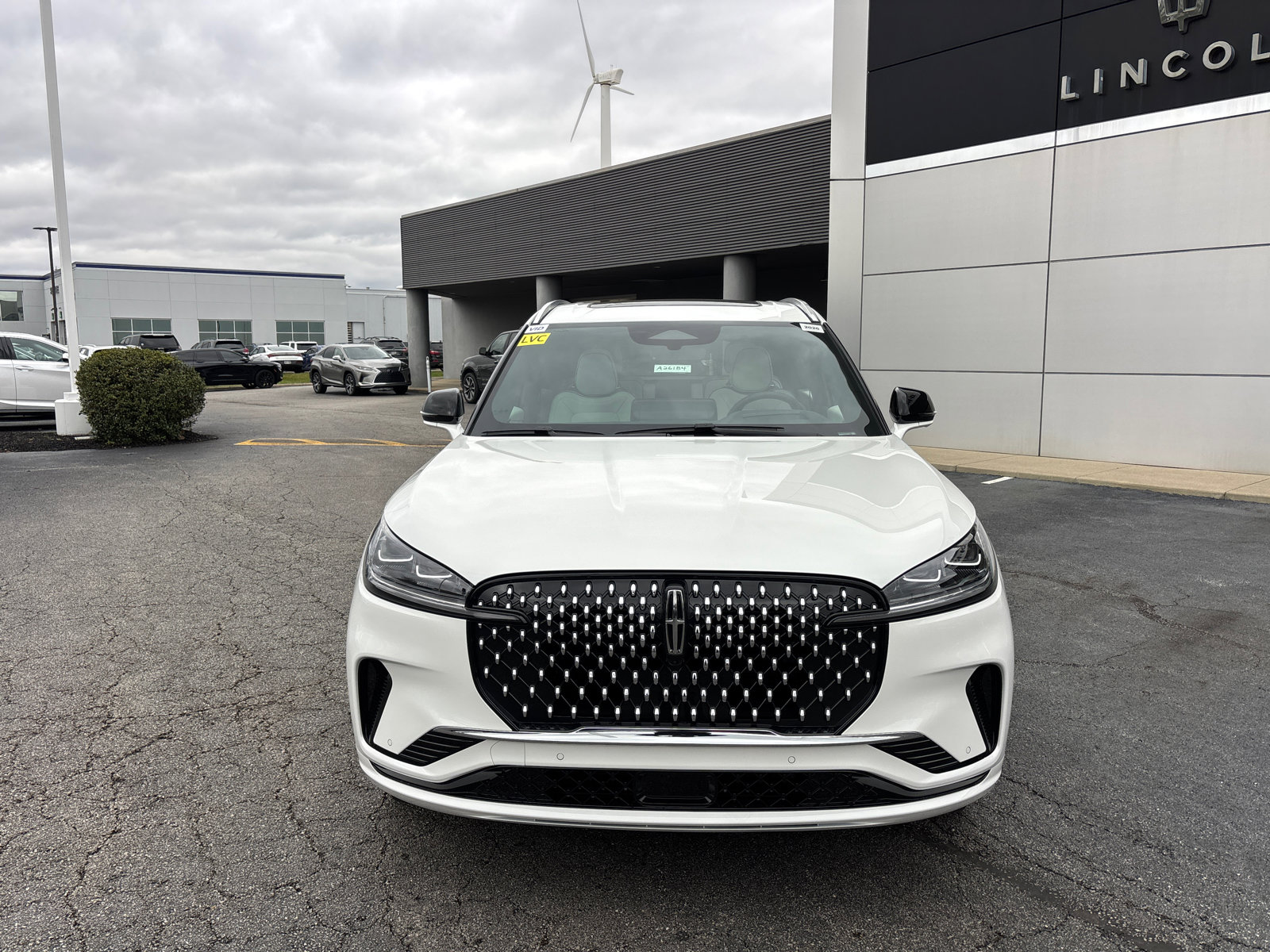 New 2026 Lincoln Aviator Black Label w/ Dynamic Handling Package image 2