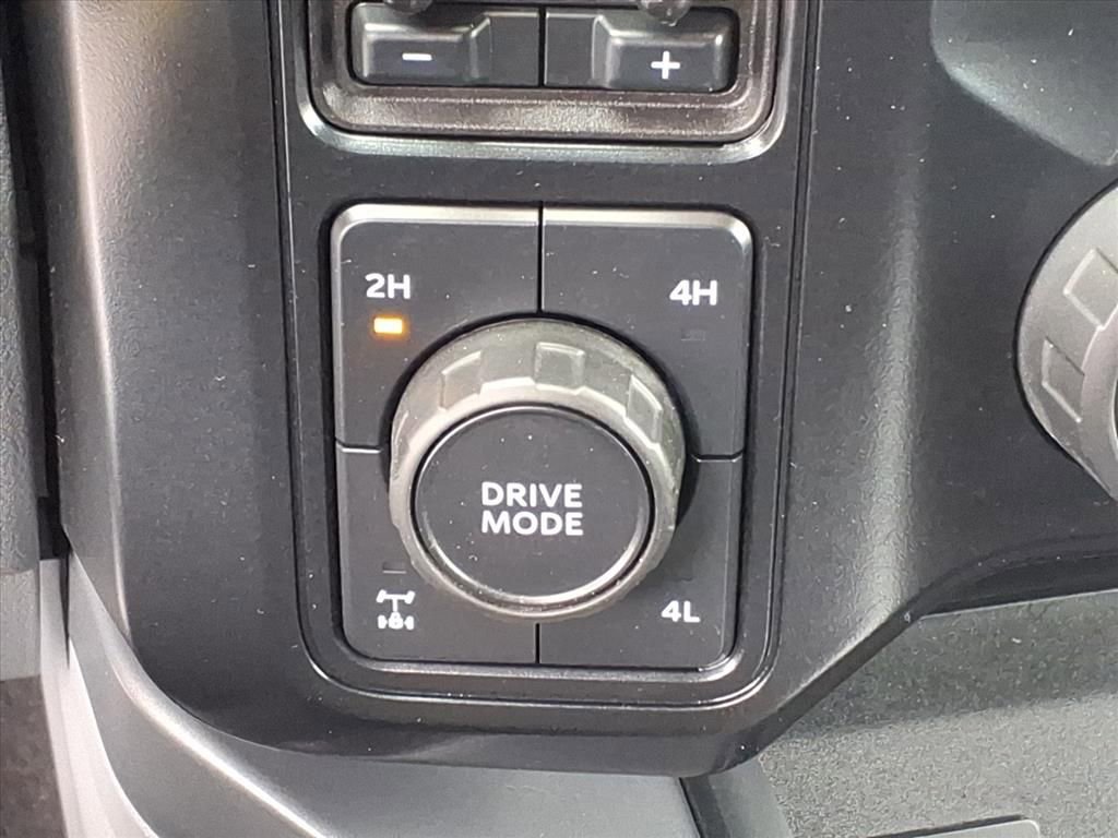 Used 2025 Ford F250 XLT w/ FX4 Off-Road Package image 9