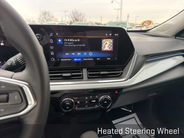 Used 2025 Chevrolet Trax LT w/ LT Convenience Package image 33