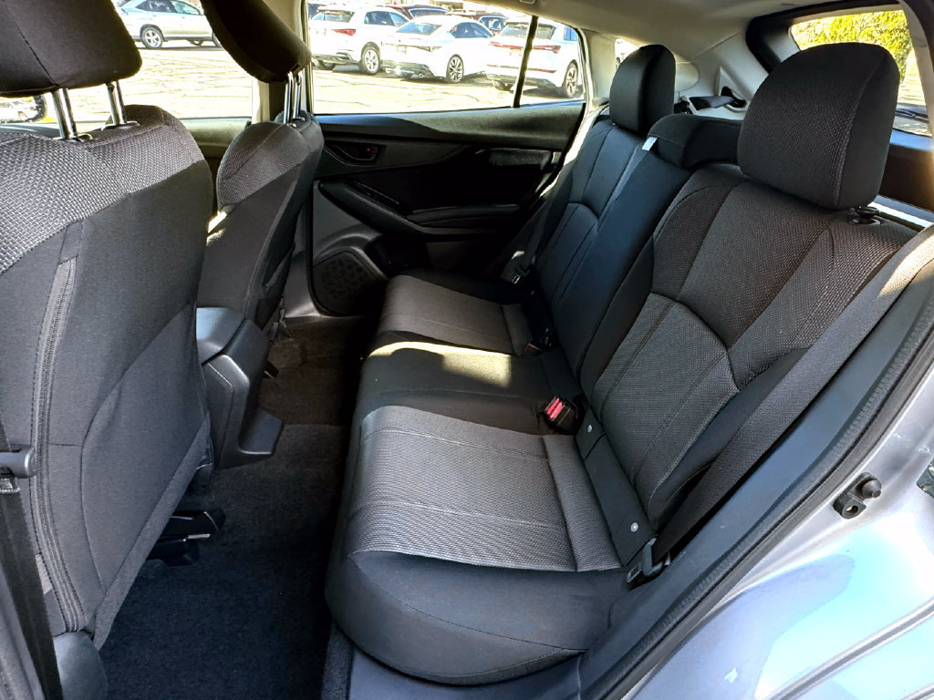 Used 2019 Subaru Impreza 2.0i Premium AWD/4WD image 32