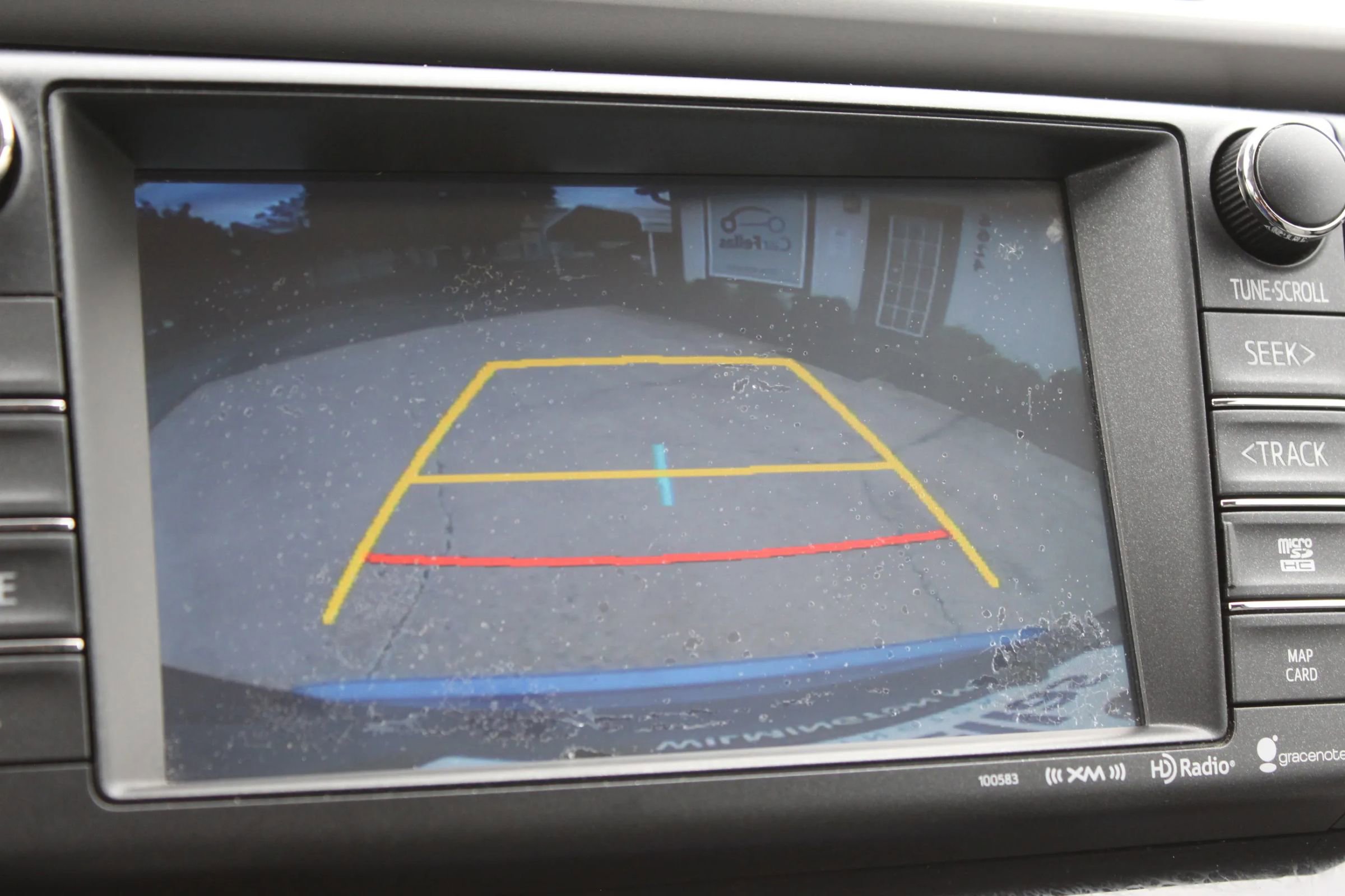 Used 2016 Toyota RAV4 XLE image 18