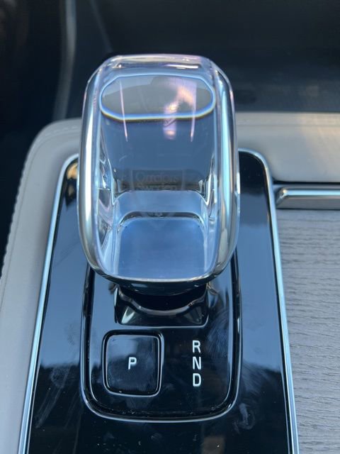 New 2026 Volvo XC90 B6 Plus image 16