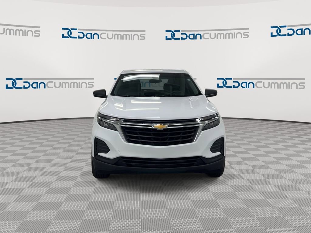 Used 2024 Chevrolet Equinox LS image 3