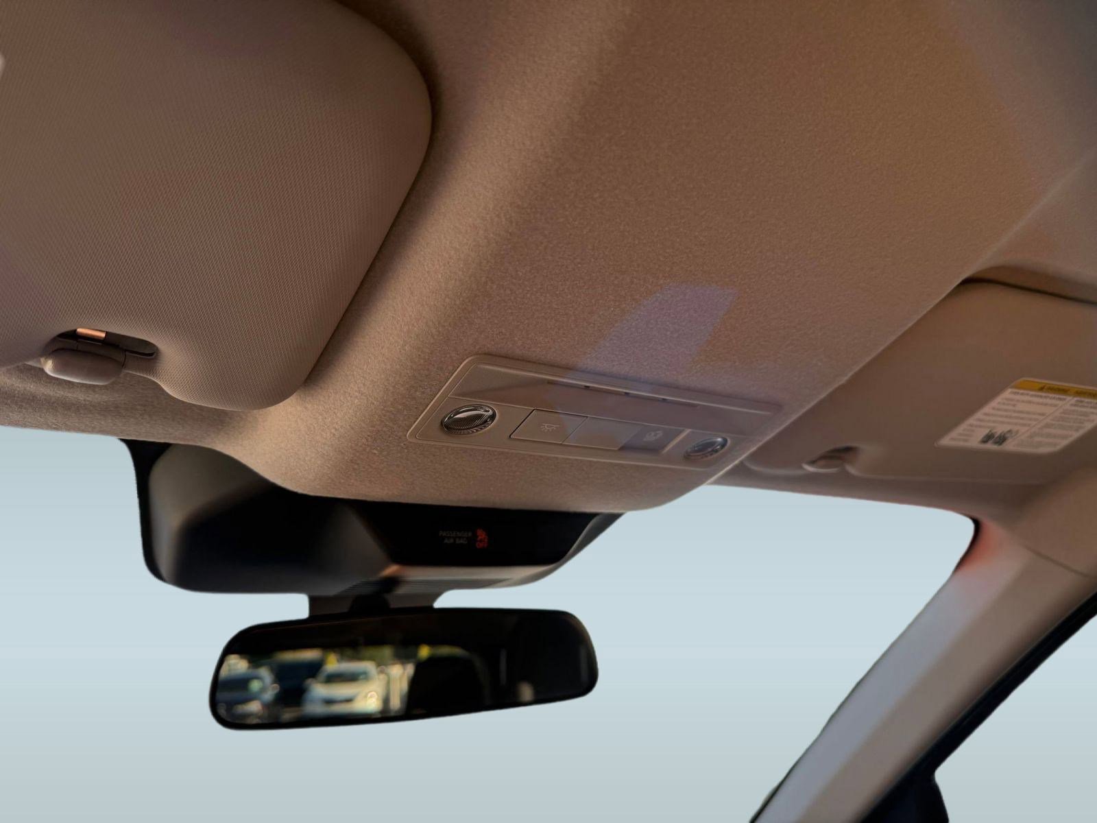 Certified 2025 Nissan Kicks SV image 17