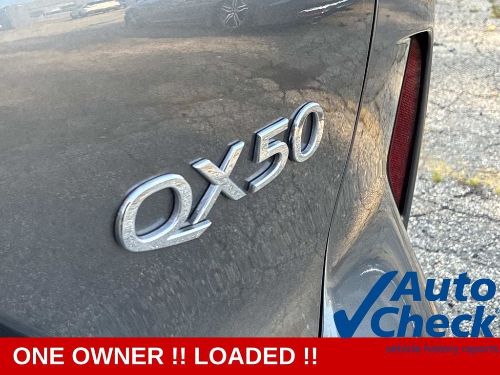 Used 2022 INFINITI QX50 Luxe w/ Appearance Package AWD/4WD image 12
