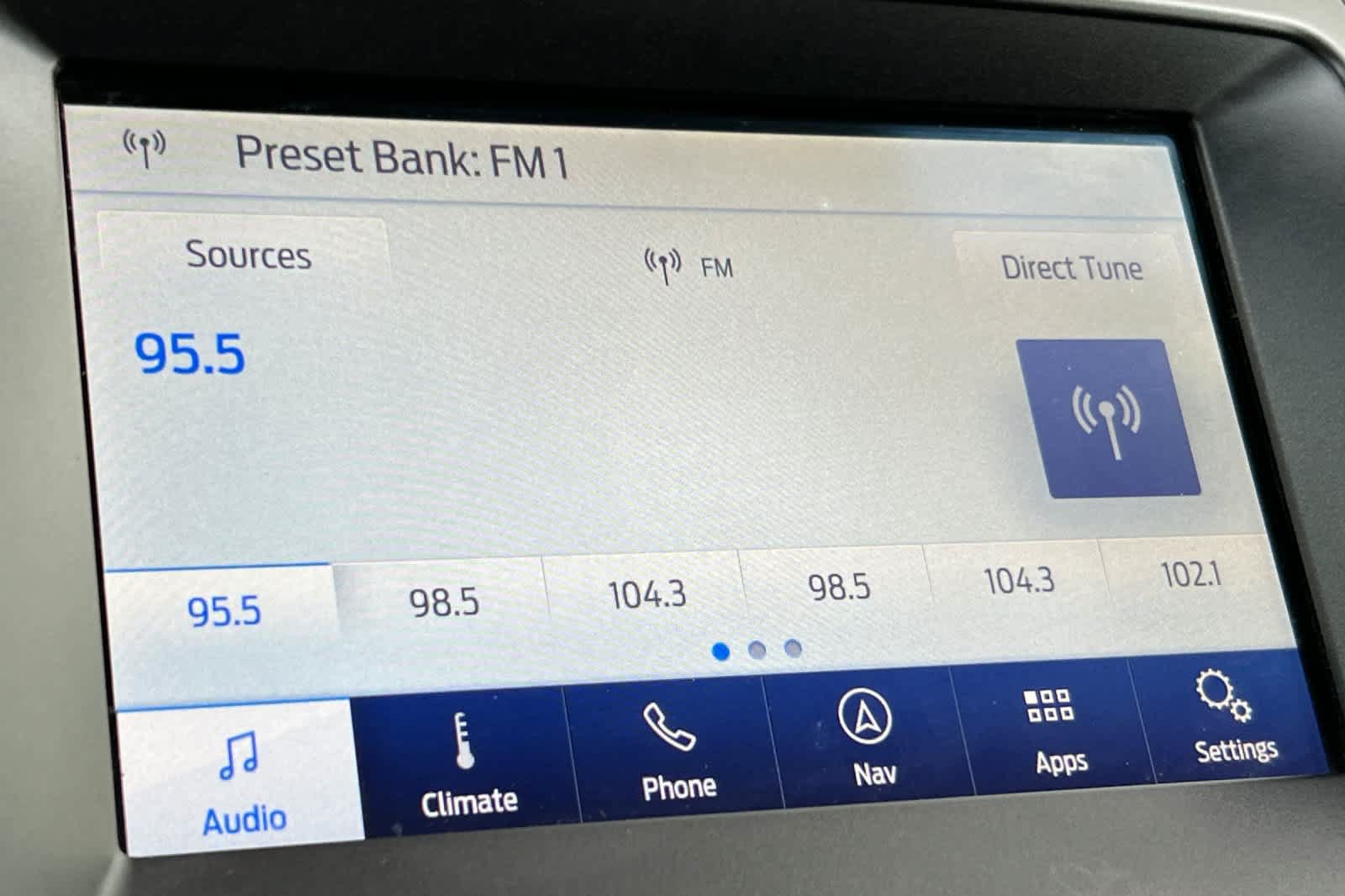 Used 2019 Ford Edge SEL w/ Equipment Group 201A AWD/4WD image 20