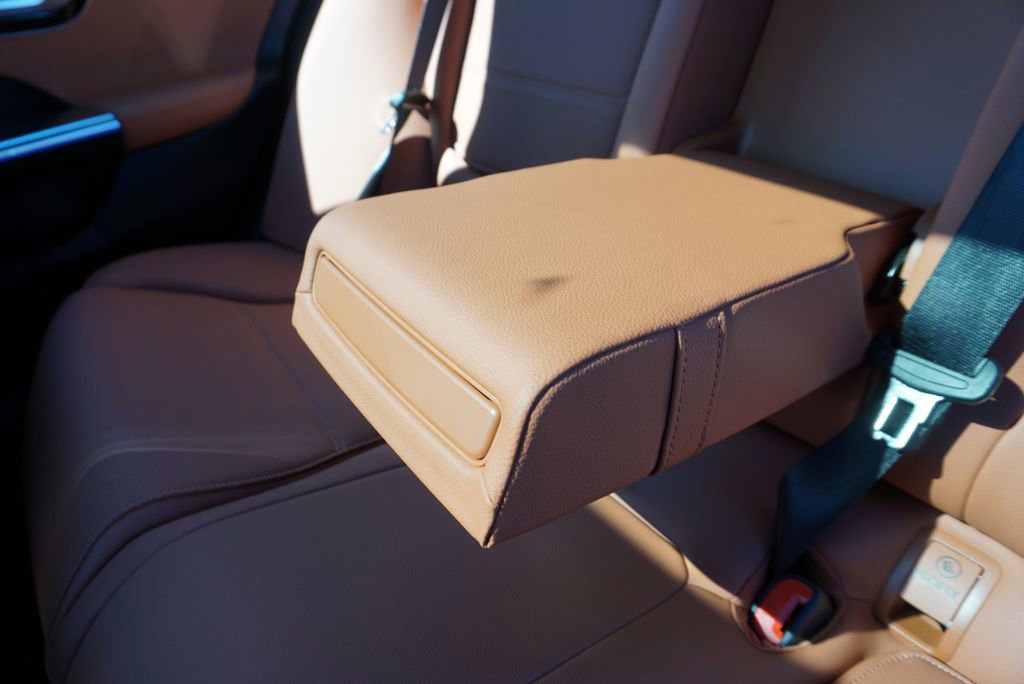 New 2026 Mercedes-Benz C 300 Sedan image 47