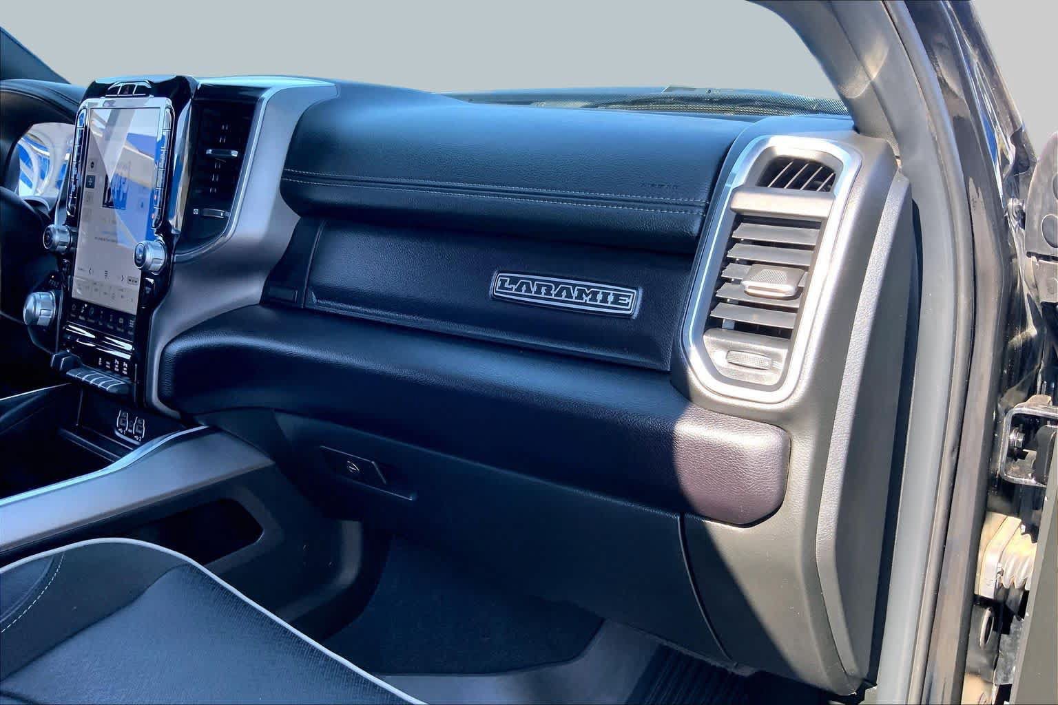 Used 2023 RAM 2500 Laramie AWD/4WD image 18