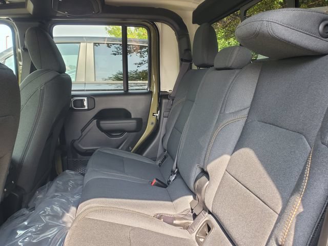 New 2026 Jeep Gladiator Sport AWD/4WD image 26