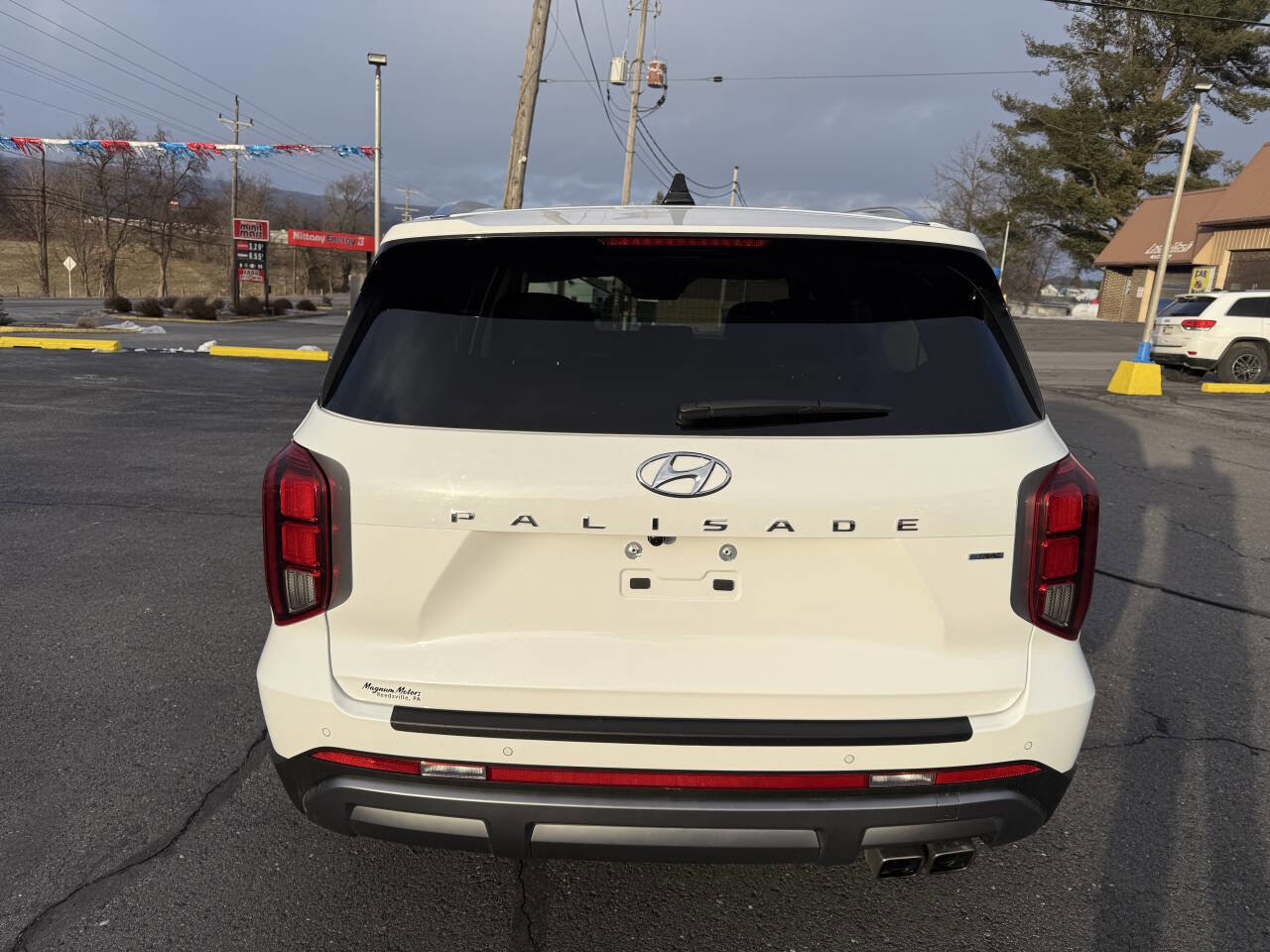 Used 2023 Hyundai Palisade SEL image 5