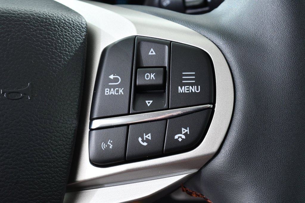 New 2025 Ford Explorer Active w/ Active Comfort Package image 34