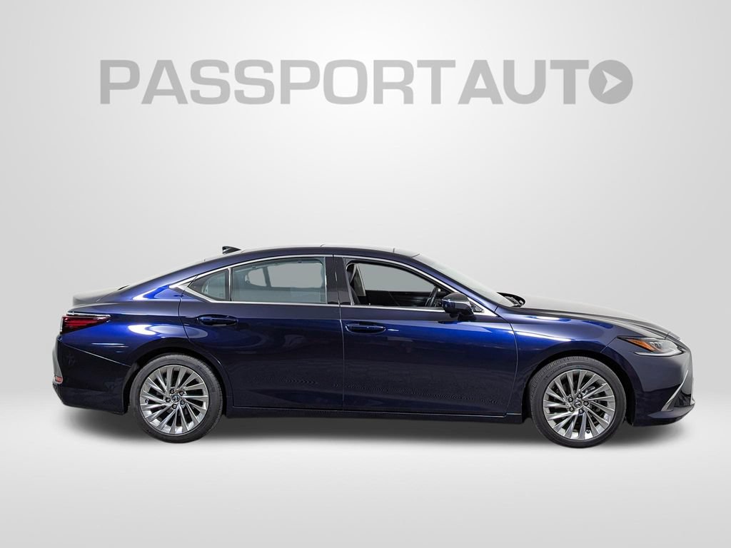 Used 2019 Lexus ES 350 Ultra Luxury w/ Accessory Package FWD image 8