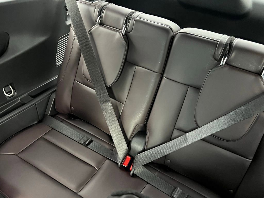 Used 2025 Ford Explorer Platinum w/ LUX Leather Package image 22