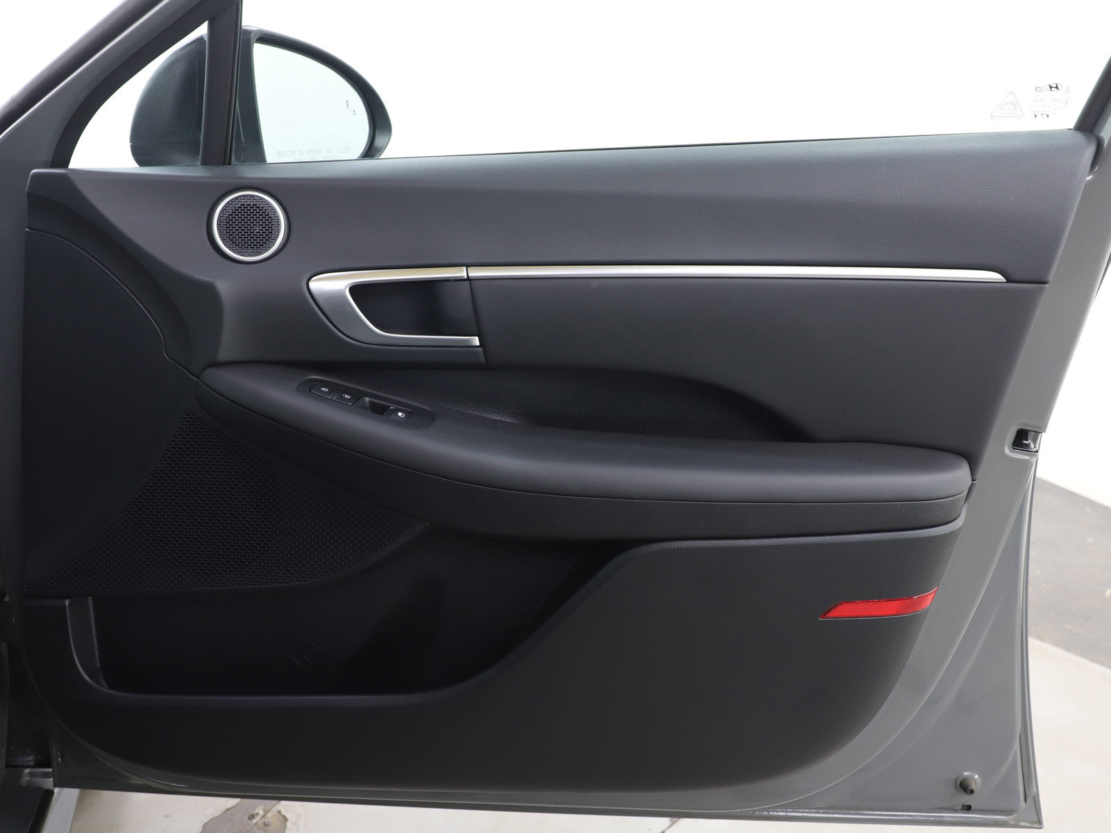 Used 2023 Hyundai Sonata SEL image 9