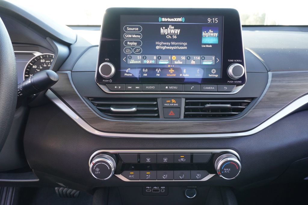 Certified 2025 Nissan Altima 2.5 SV image 19