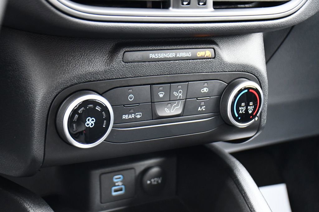 Used 2023 Ford Escape AWD image 28