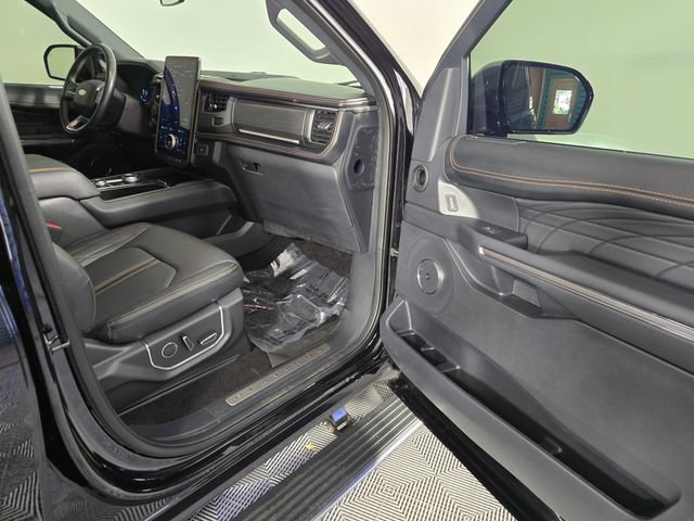 Certified 2023 Ford Expedition Max Platinum AWD/4WD image 12
