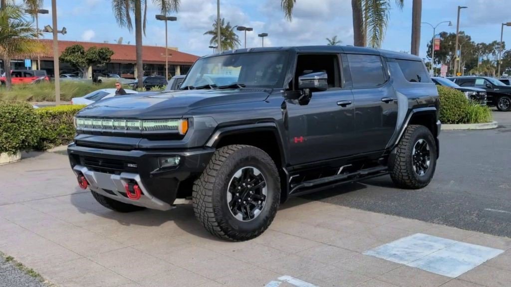 Certified 2025 GMC Hummer EV 3X w/ Extreme Off-Road Package AWD/4WD image 11