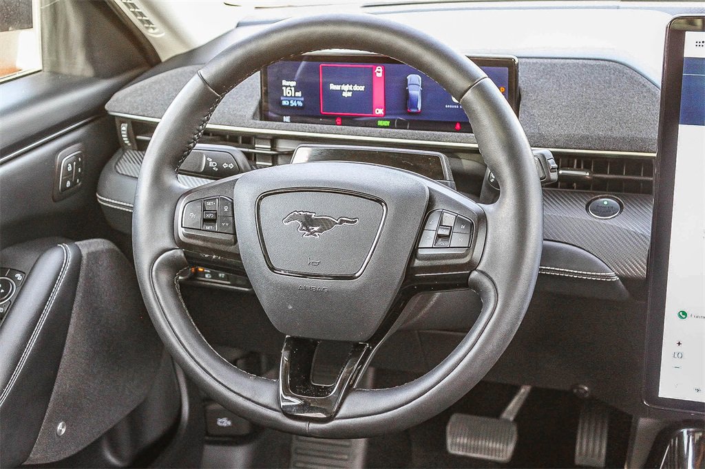 Used 2021 Ford Mustang Mach-E Premium image 19