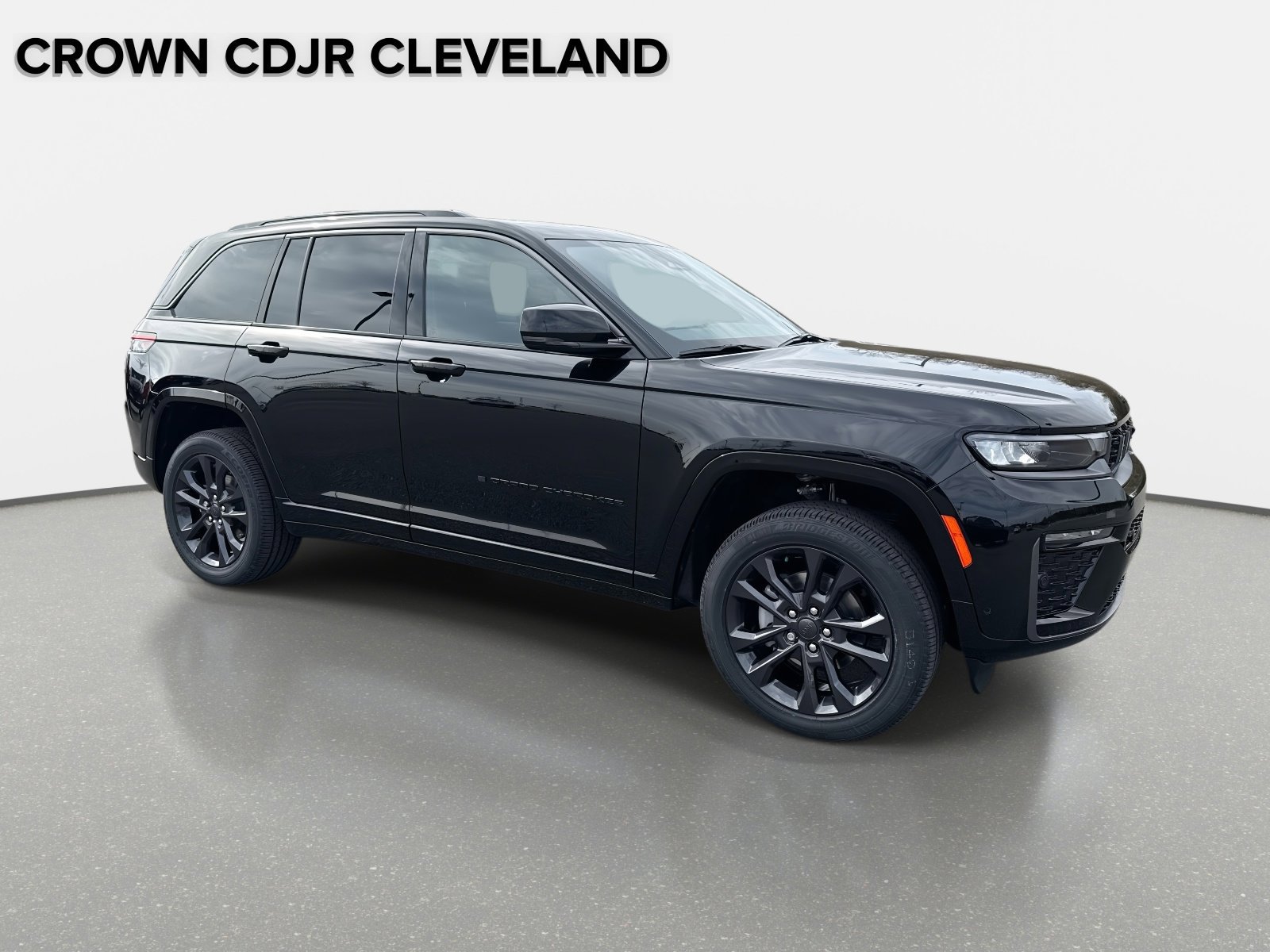 New 2026 Jeep Grand Cherokee Limited AWD/4WD image 2