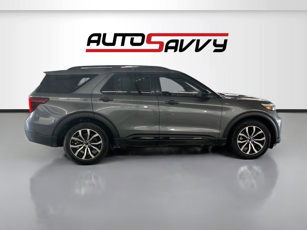 Used 2022 Ford Explorer ST-Line image 8