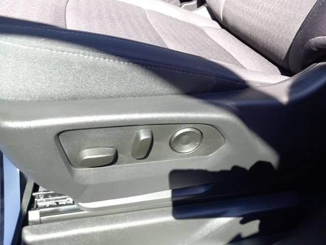 Certified 2025 Chevrolet Silverado 1500 RST AWD/4WD image 12