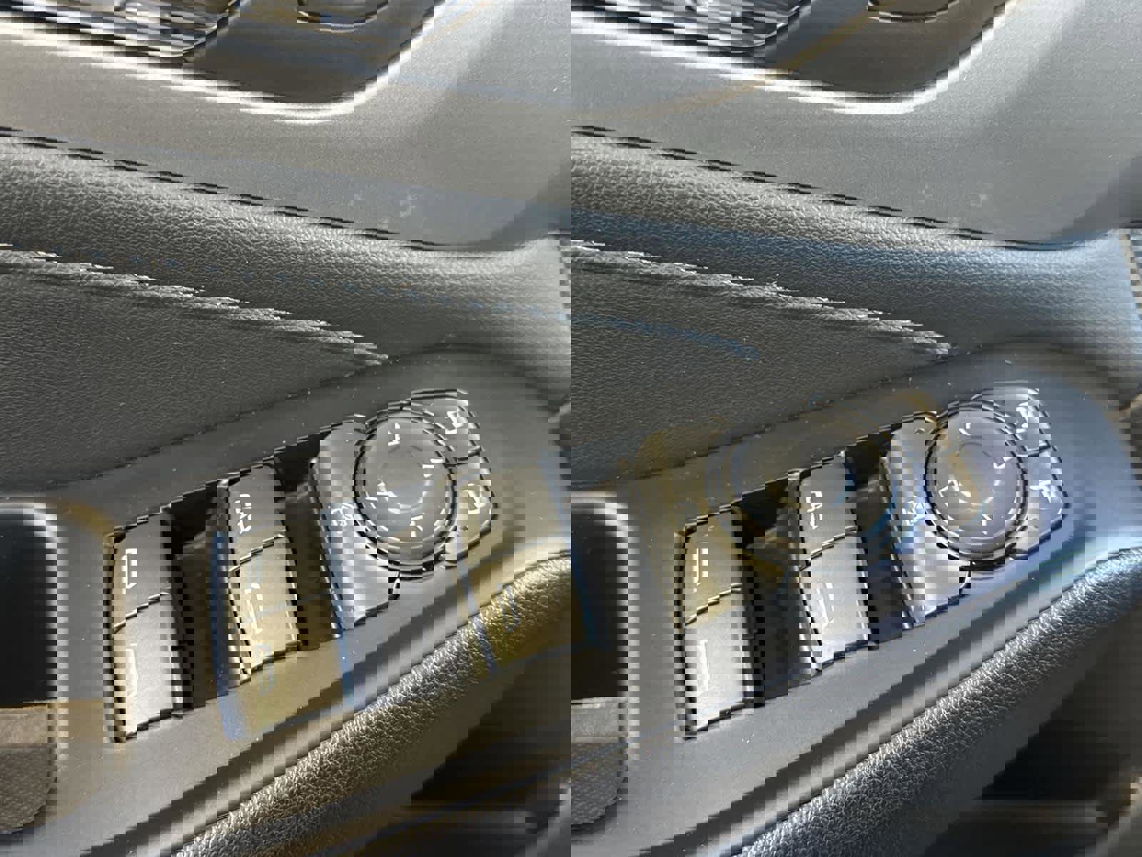 Certified 2023 Chevrolet Traverse LT image 26