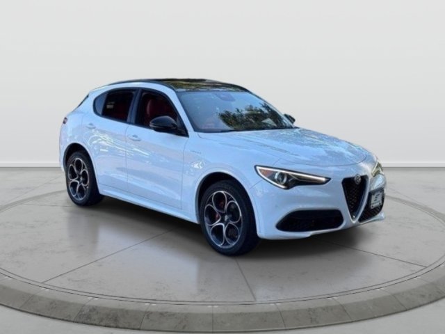 Used 2023 Alfa Romeo Stelvio Veloce