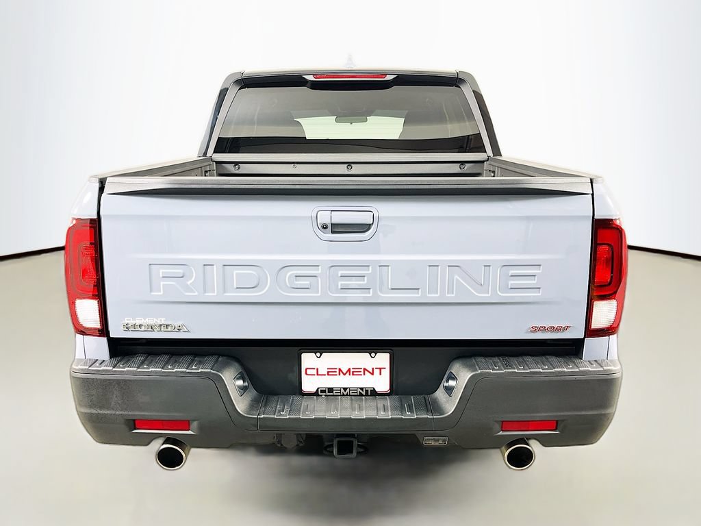 Used 2024 Honda Ridgeline Sport image 8