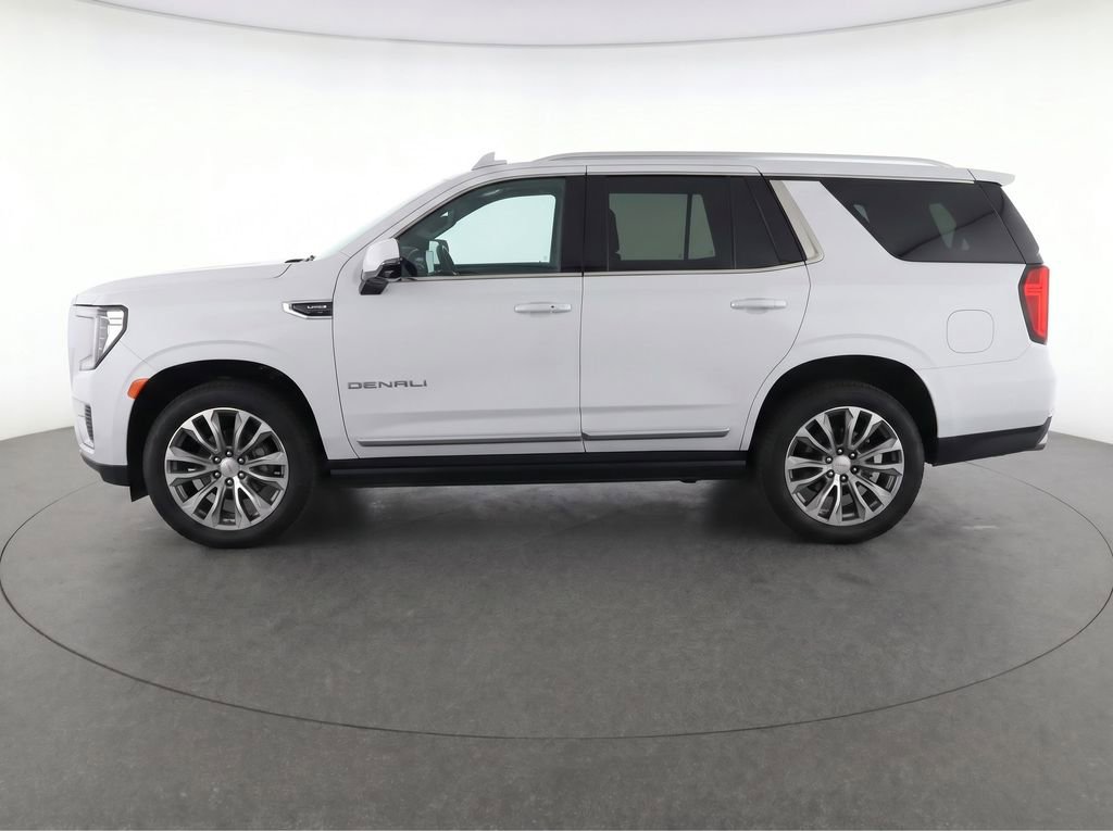 Used 2021 GMC Yukon Denali w/ Denali Premium Package AWD/4WD image 4