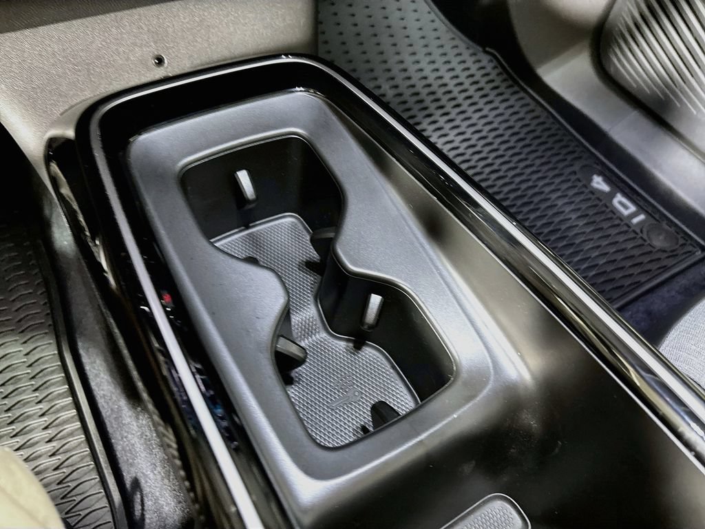Certified 2026 Volkswagen ID.4 Pro AWD/4WD image 17
