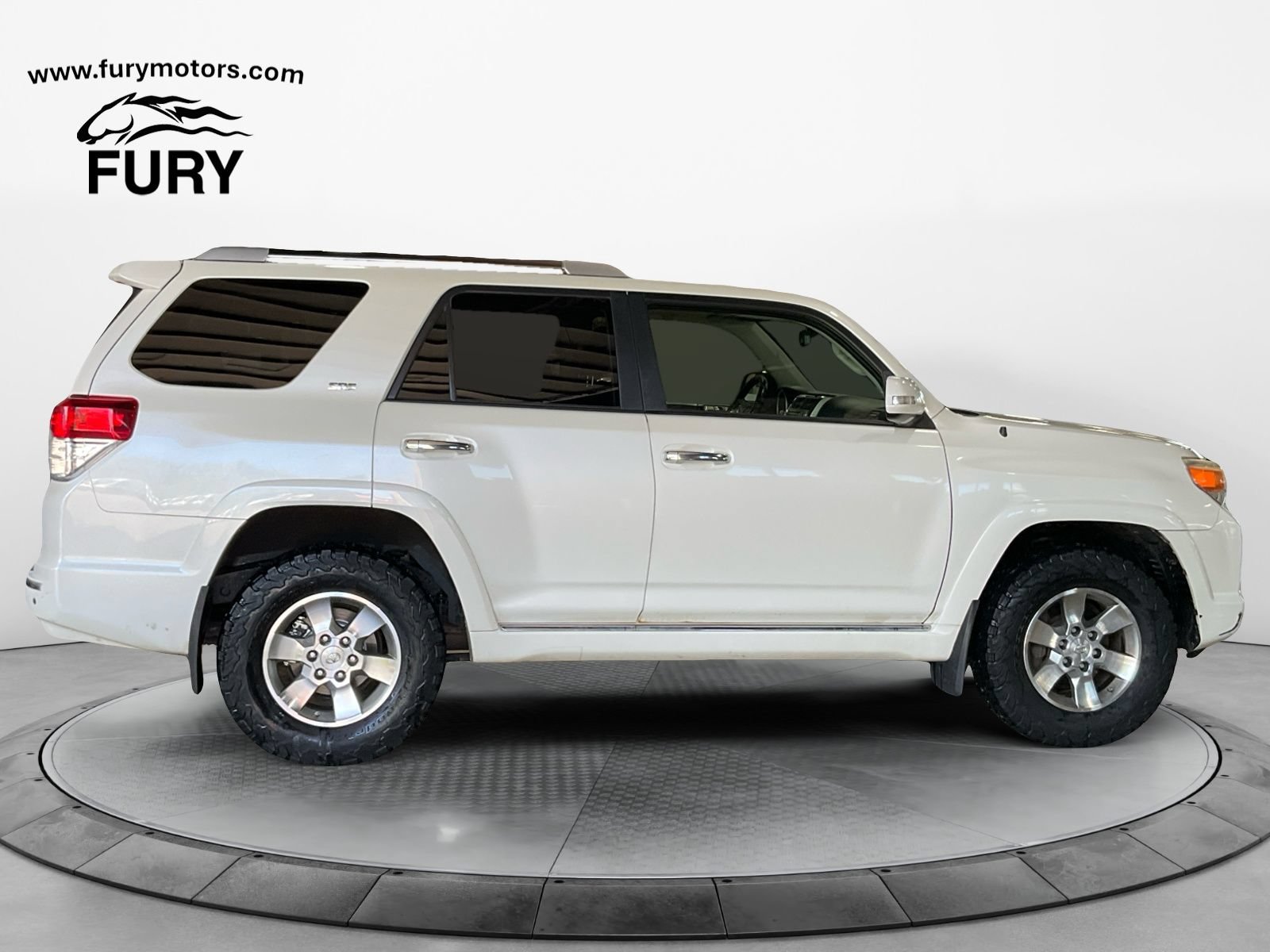 Used 2013 Toyota 4Runner SR5 w/ Premium Pkg w/3rd Row Seat AWD/4WD image 3