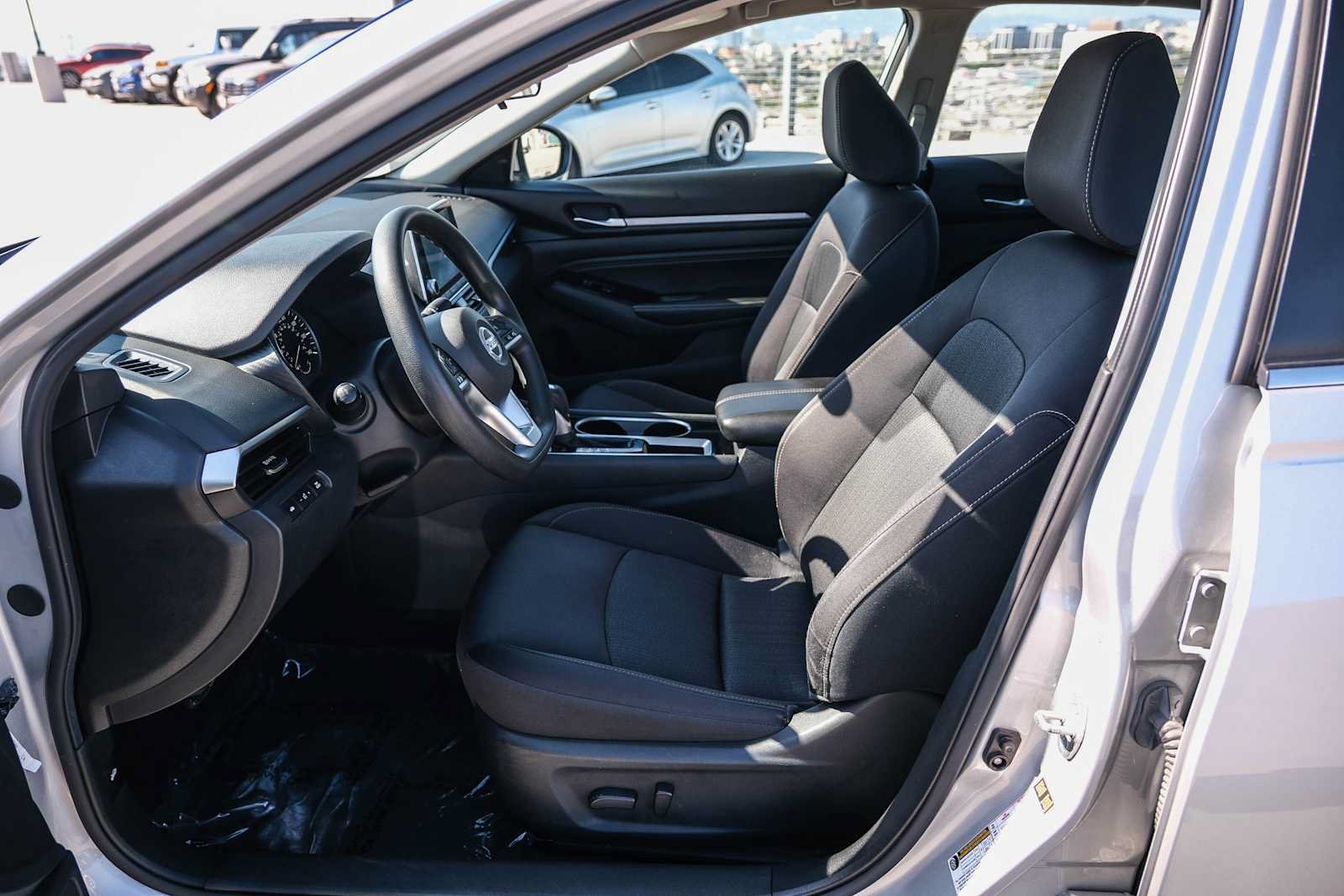 Used 2021 Nissan Altima 2.5 SV FWD image 20