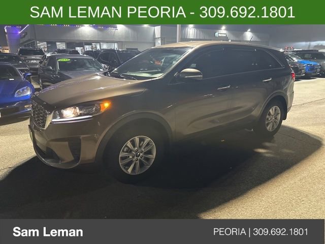 Used 2019 Kia Sorento LX image 2