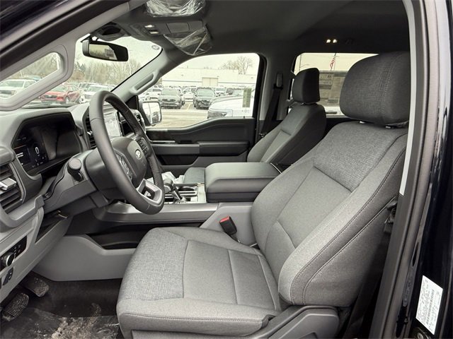 New 2025 Ford F150 Lightning XLT image 10