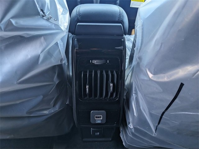 New 2025 Jeep Compass Limited w/ Sun & Sound Group image 11