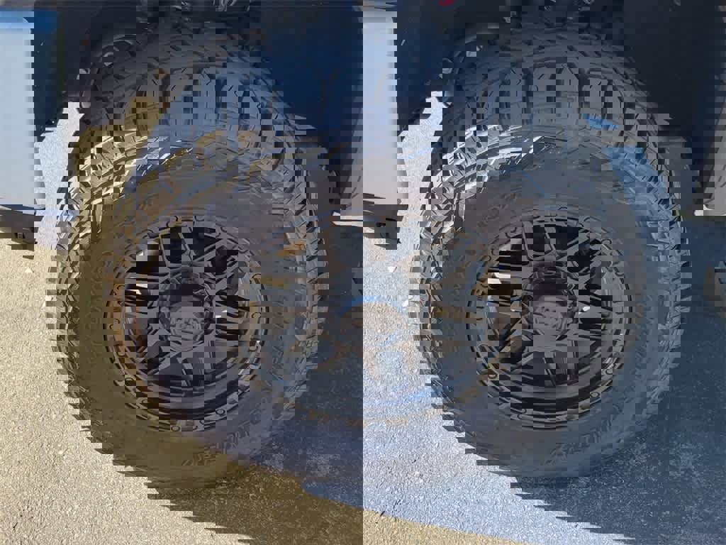 Used 2021 GMC Sierra 2500 Denali w/ Denali Ultimate Package image 2