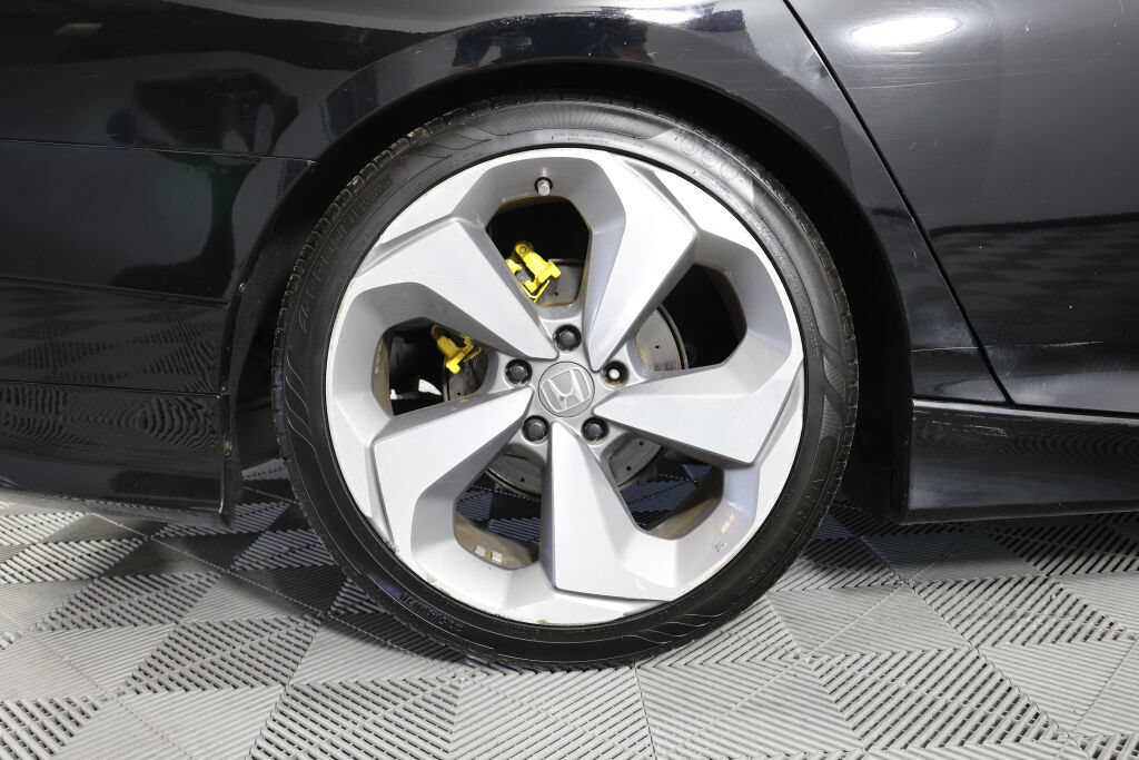 Used 2019 Honda Accord Sport image 7
