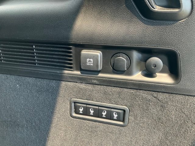Used 2023 Jeep Grand Wagoneer Series II AWD/4WD image 23