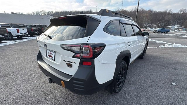 Used 2022 Subaru Outback Wilderness w/ Wilderness Package image 5