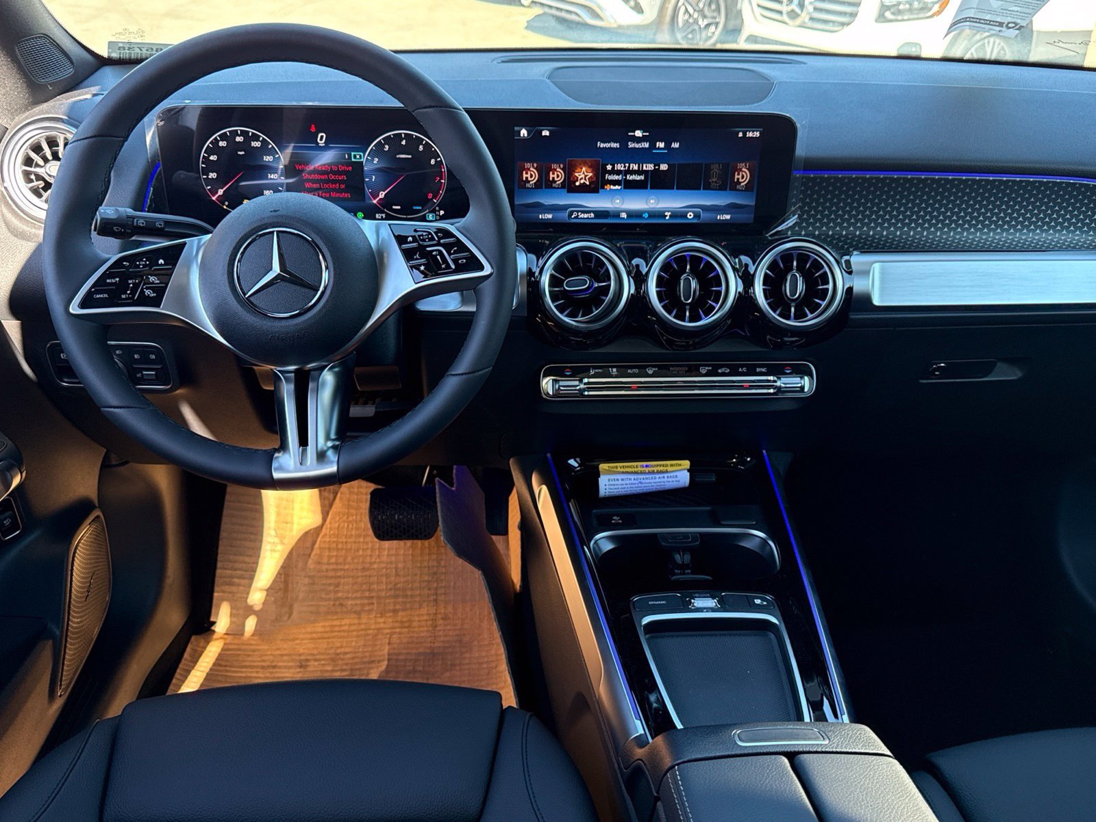 New 2026 Mercedes-Benz GLB 250 4MATIC image 27