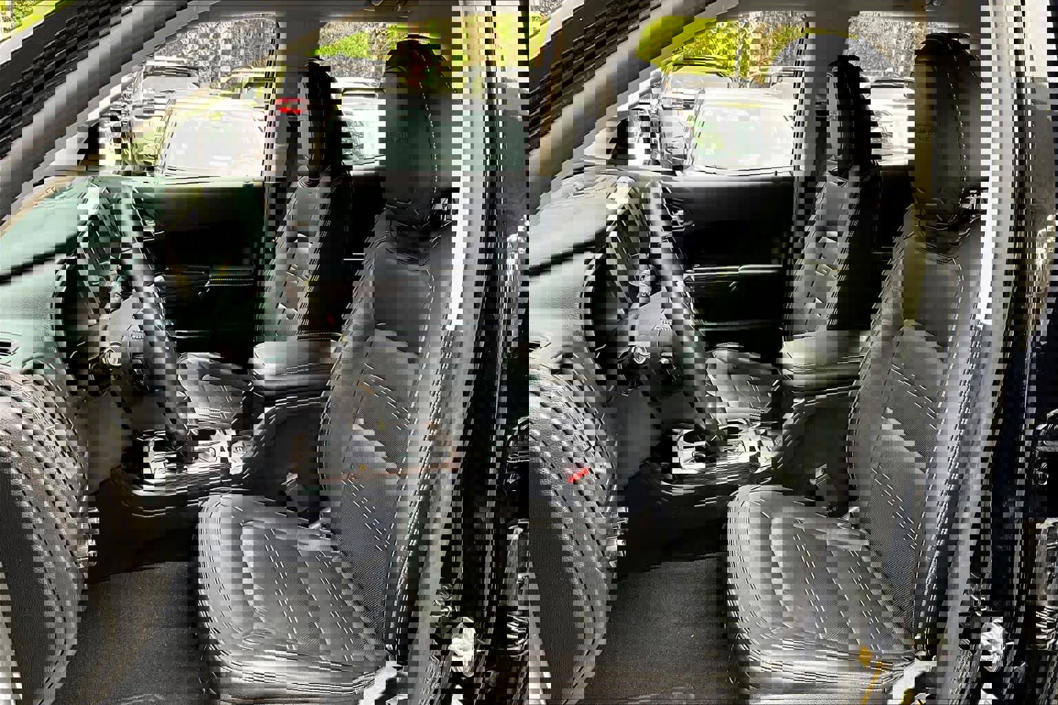 Used 2019 GMC Canyon Denali image 8