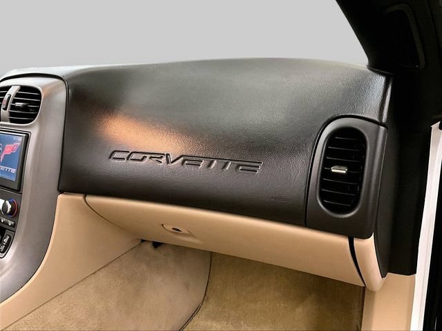 Used 2007 Chevrolet Corvette Convertible w/ Preferred Equipment Group RWD image 16
