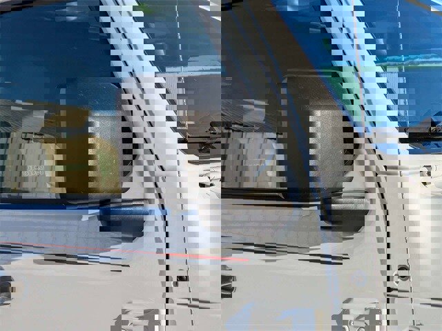 Used 2021 Jeep Gladiator Rubicon image 12