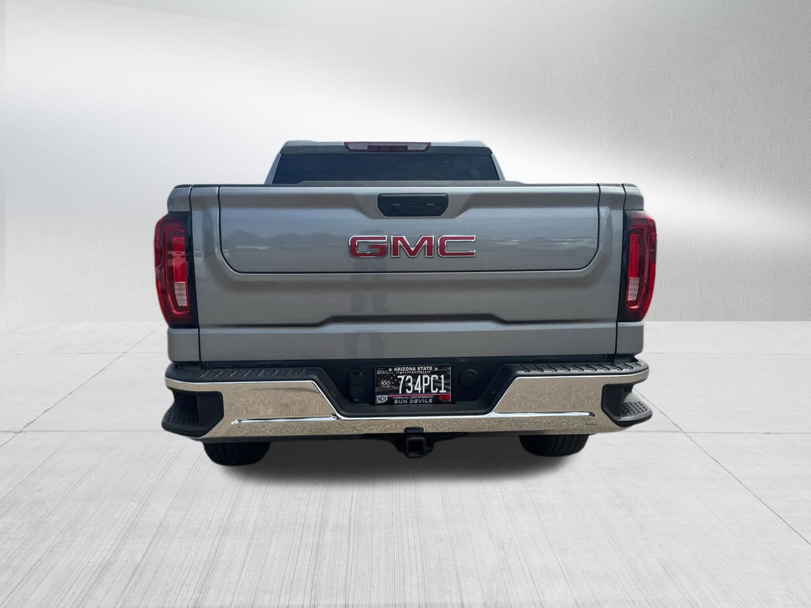 Used 2025 GMC Sierra 1500 SLT AWD/4WD image 6