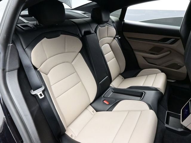 Used 2025 Porsche Taycan 4S image 17
