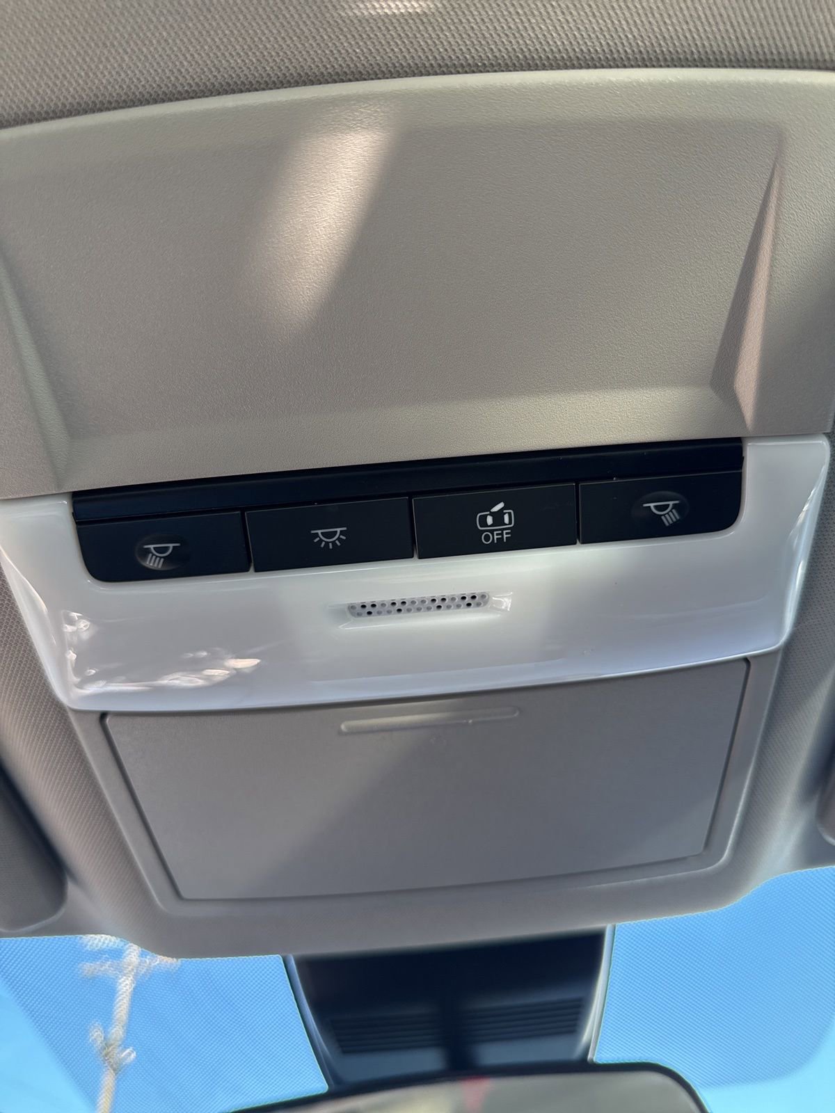 Used 2024 Nissan Altima 2.5 SV image 6